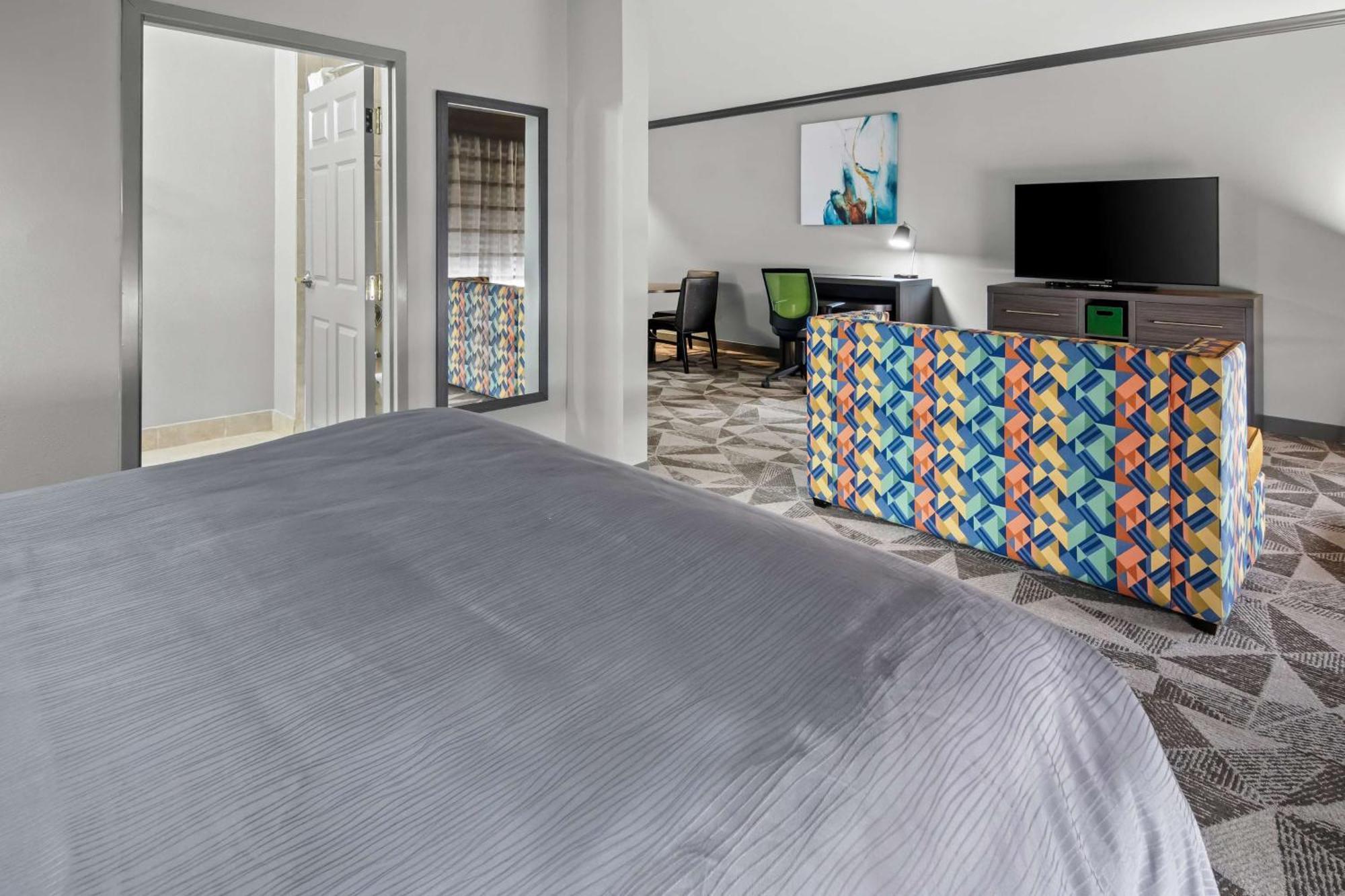 Big Country Hotel & Suites, Surestay Collection By BW Abilene Ngoại thất bức ảnh